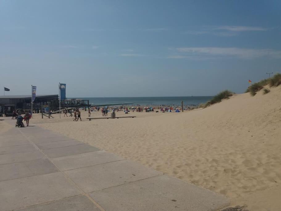 Beach Apartment +/- 5 Minutes To Sea, Self Checkin Julianadorp Exteriör bild